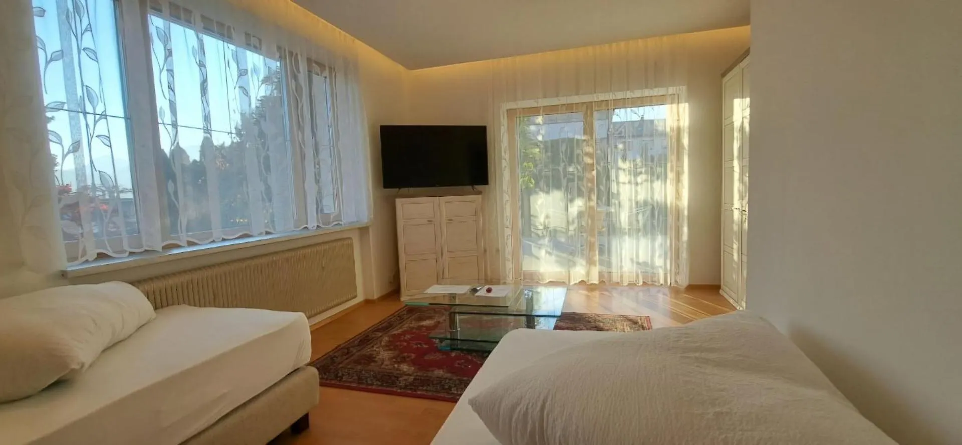 Apartment Sonnige Und Ruhige Wohnung In Innsbruck - Stadtrand Austria