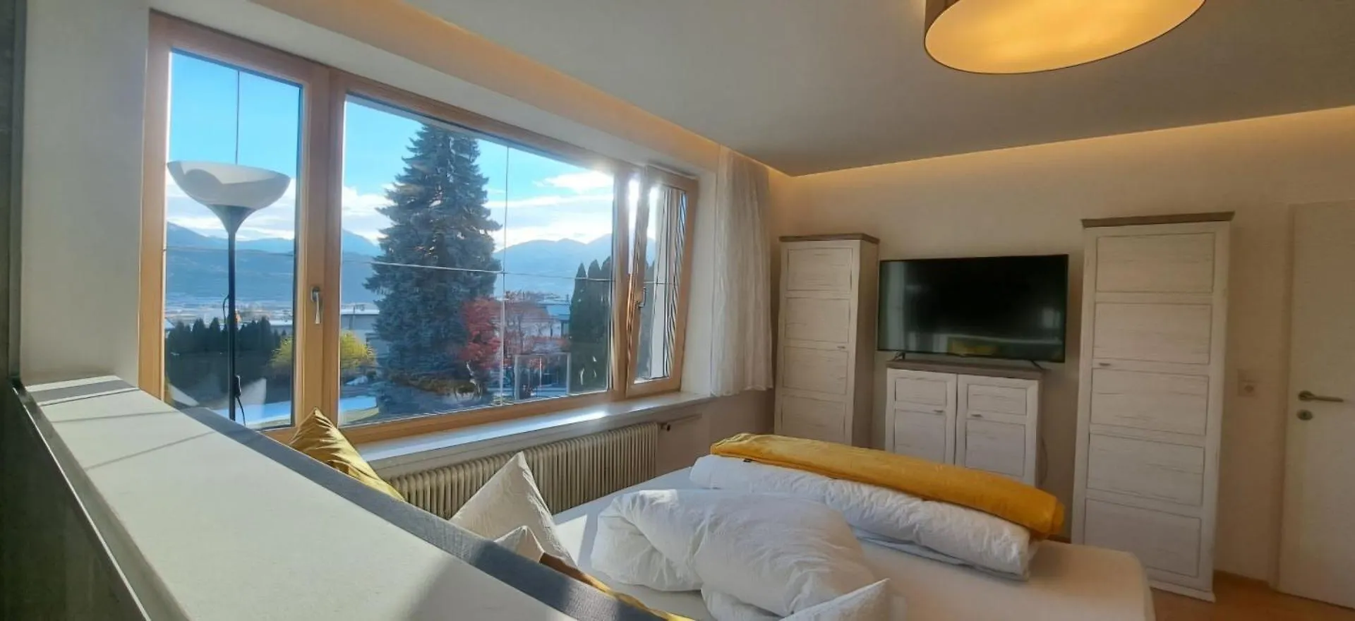 Sonnige Und Ruhige Wohnung In Innsbruck - Stadtrand