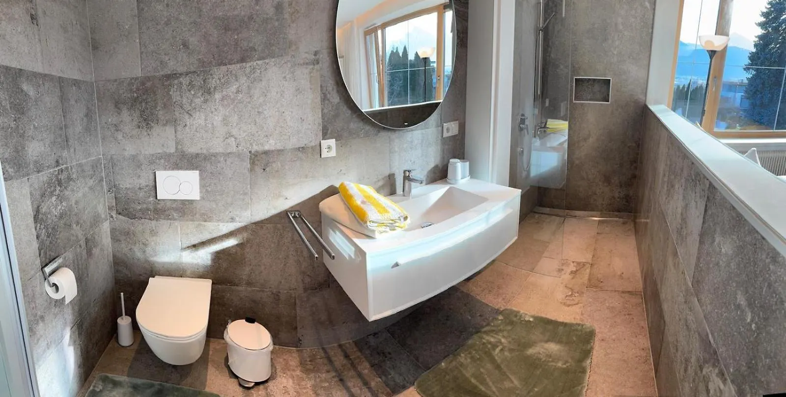 Sonnige Und Ruhige Wohnung In Innsbruck - Stadtrand Apartment